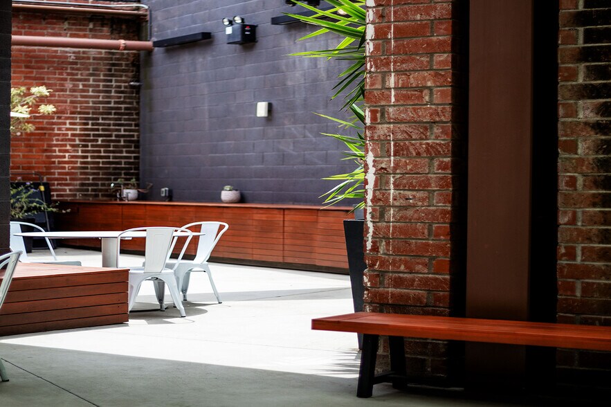 8870 Washington Blvd, Culver City, CA à vendre - Photo de l’immeuble – Image 3 sur 31
