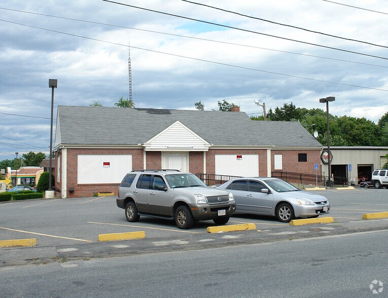 451 Lincoln St, Worcester, MA à vendre - Photo de l’immeuble – Image 2 sur 4