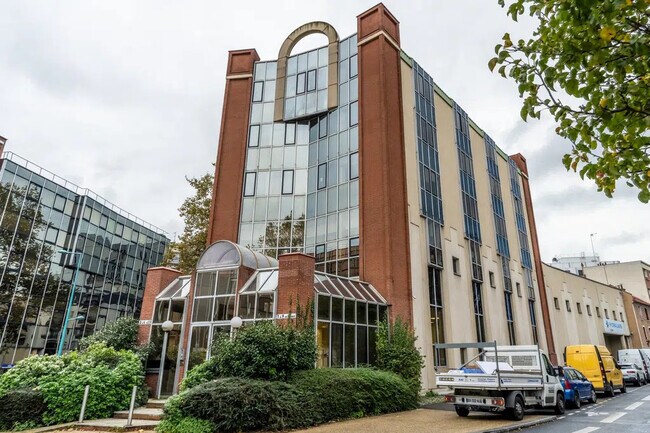 Plus de détails pour Bureau à vendre