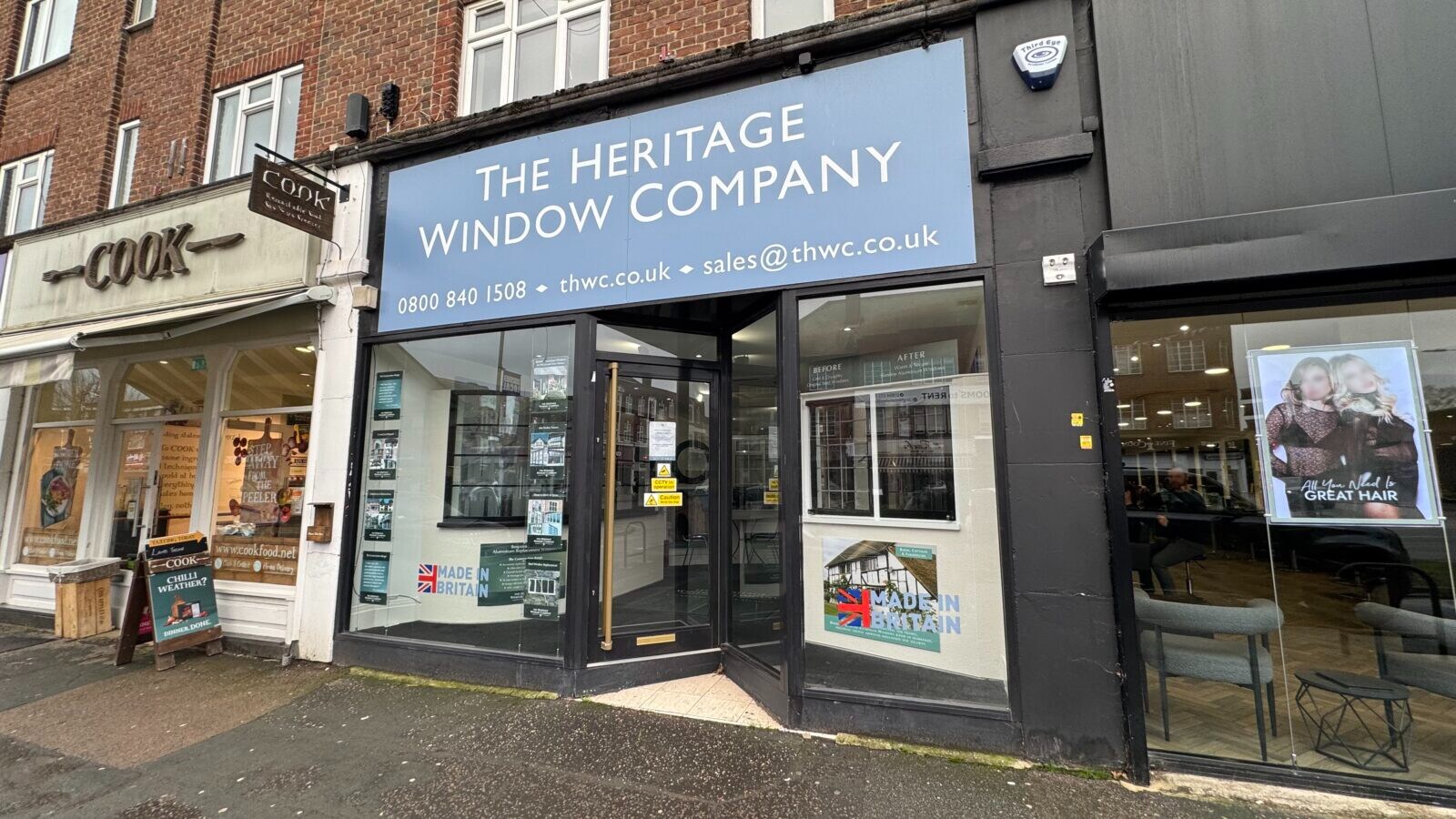 265 High Rd, Loughton à louer Photo principale– Image 1 sur 2