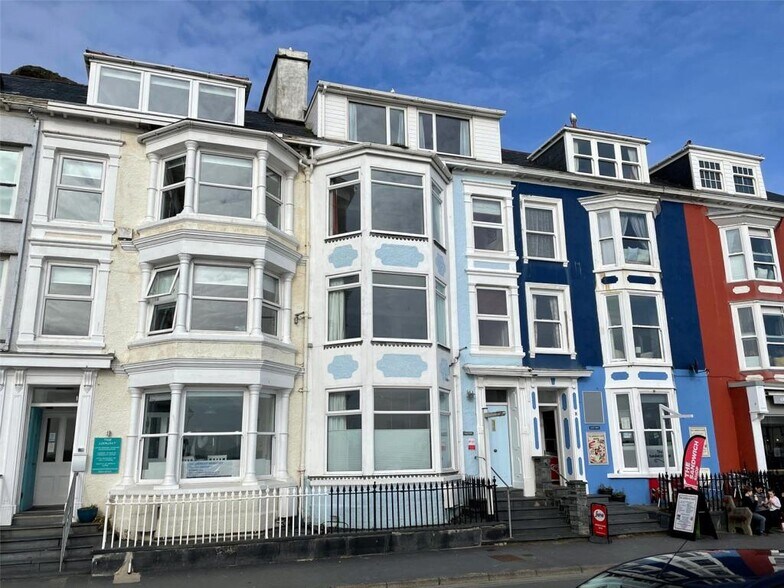 7 Glandovey Ter, Aberdovey à vendre - Photo de l’immeuble – Image 1 sur 17