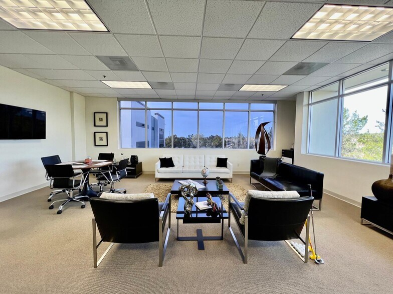 2502-2518 Catamaran Way, Chula Vista, CA à louer - Photo de l’immeuble – Image 2 sur 7