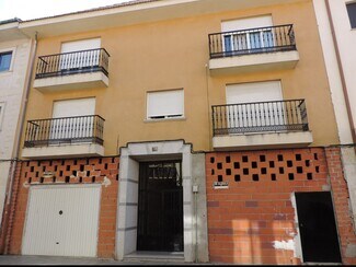 Plus de détails pour Calle Santa Clara, 24, Ciudad Rodrigo - Local commercial à vendre
