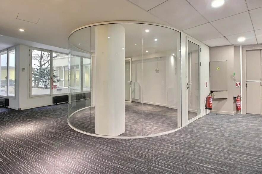 70 Boulevard De Courcelles, Paris à louer - Photo de l’immeuble – Image 3 sur 18