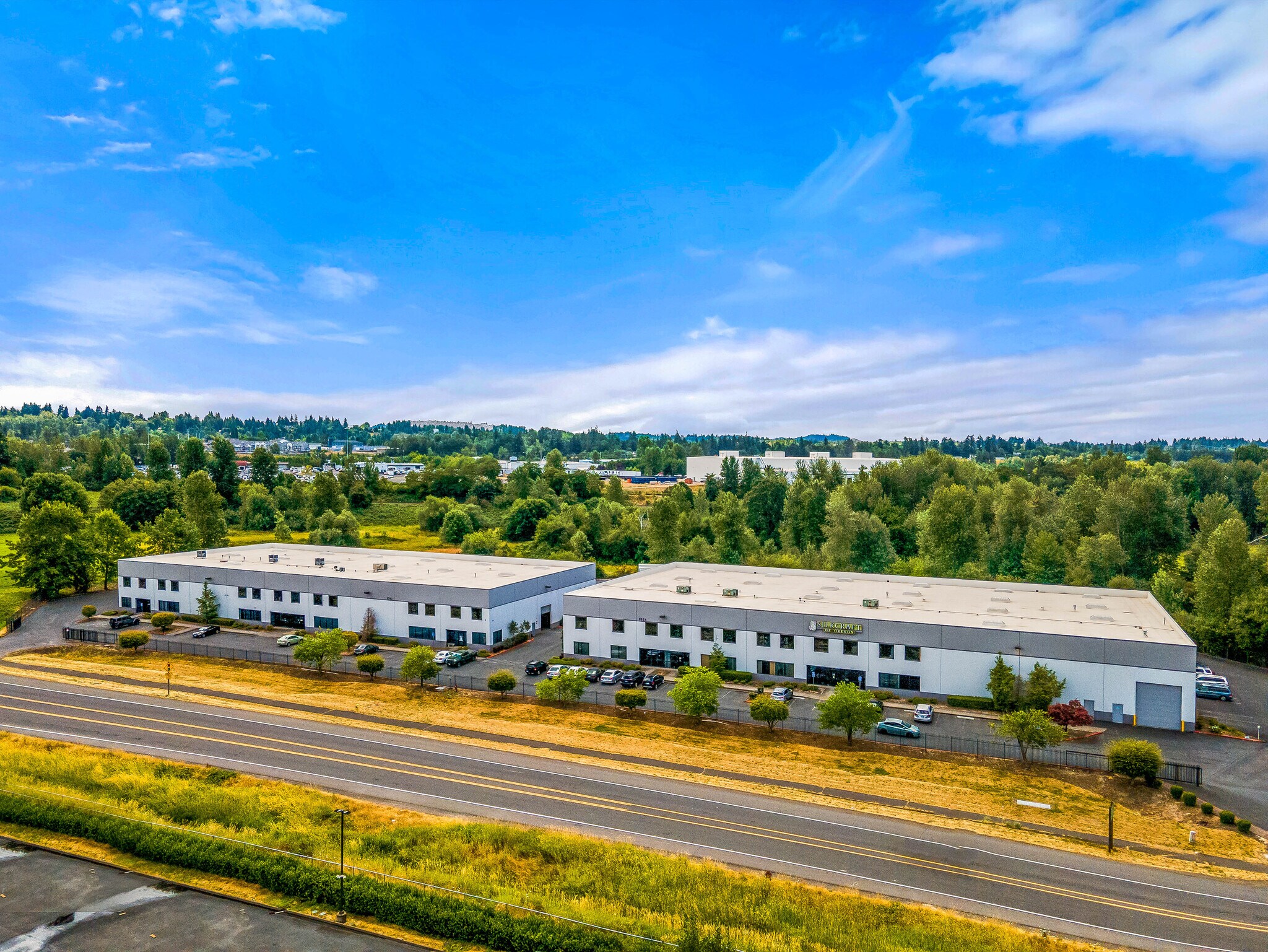 3302 NW Marine Dr, Troutdale, OR à louer Photo principale– Image 1 sur 6