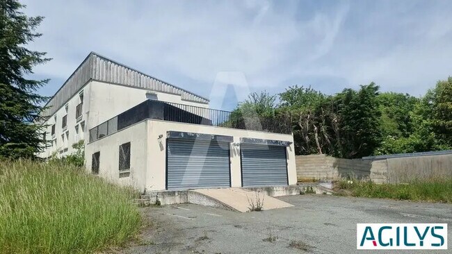 Plus de détails pour 8 Rue De Bel Ebat, Marcoussis - Local d’activités à vendre