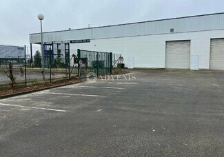 Plus de détails pour Industriel/Logistique à louer