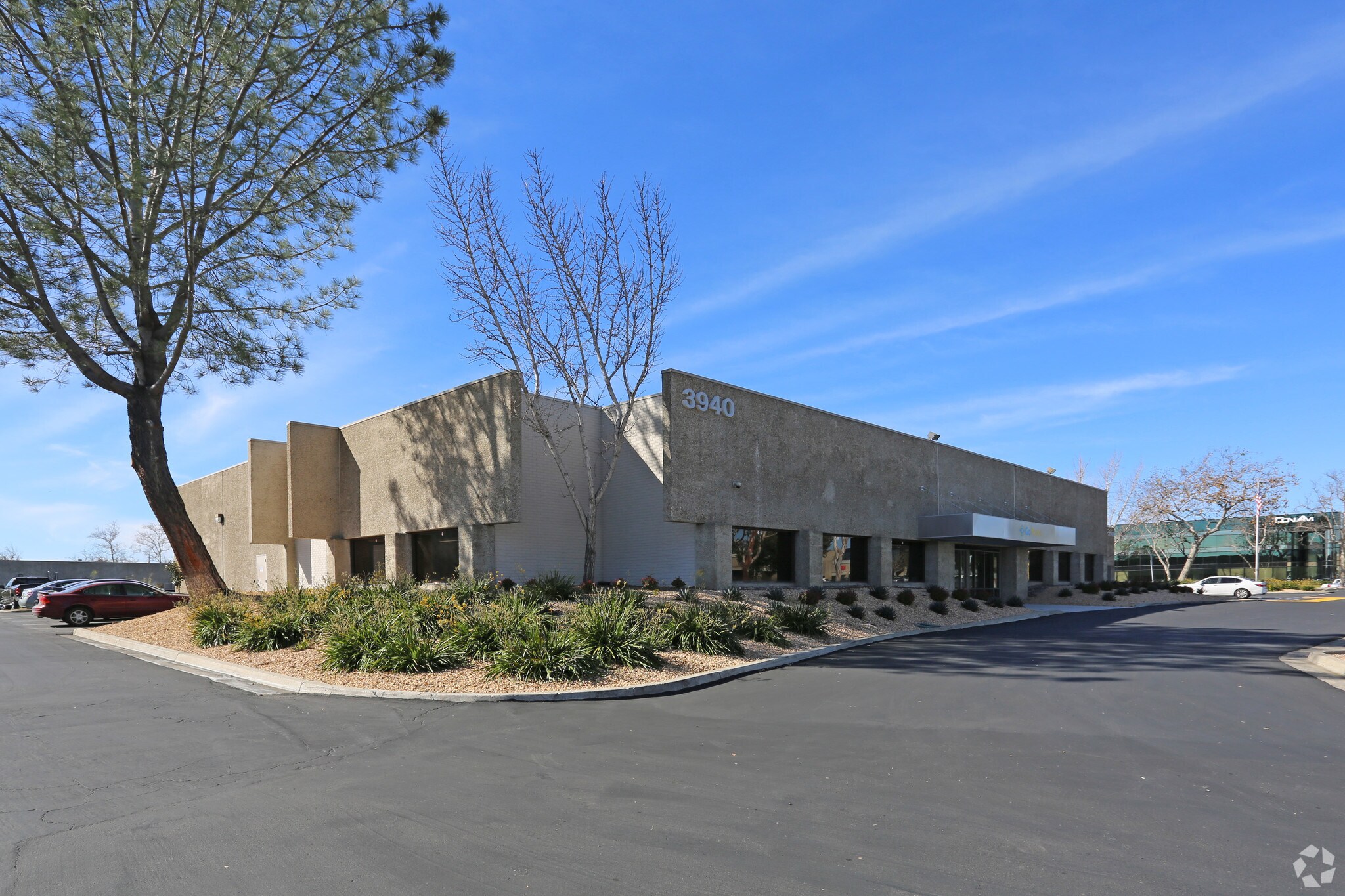 3940 Ruffin Rd, San Diego, CA à louer Photo principale– Image 1 sur 11