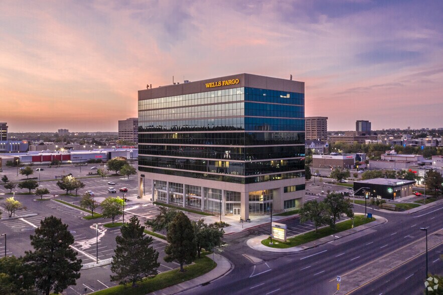 400 S Colorado Blvd, Denver, CO à louer - Photo de l’immeuble – Image 2 sur 5