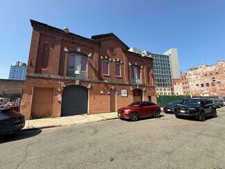 Plus de détails pour 454-458 W 128th St, New York, NY - Local commercial à louer