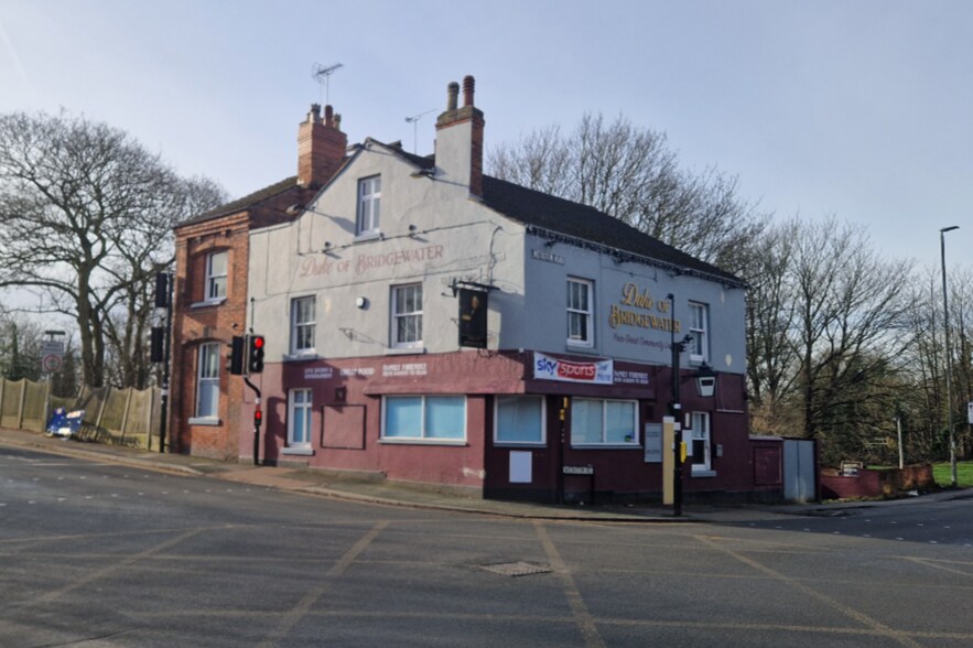 2 Wistaston Rd, Crewe à vendre - Photo principale – Image 1 sur 2