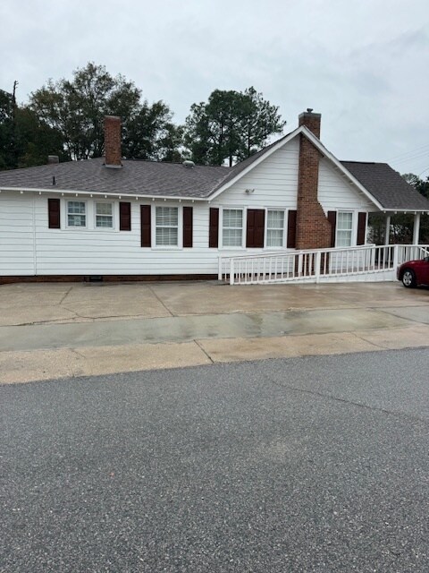 610 Douglas Ave, Brewton, AL à vendre Photo de l’immeuble– Image 1 sur 17