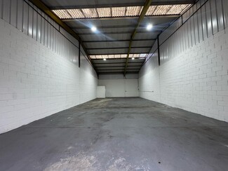 Plus de détails pour 10 Mile End Rd, South Shields - Industriel/Logistique à louer