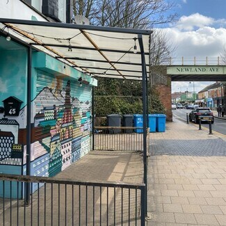 Plus de détails pour 45 Newland Ave, Hull - Local commercial à louer