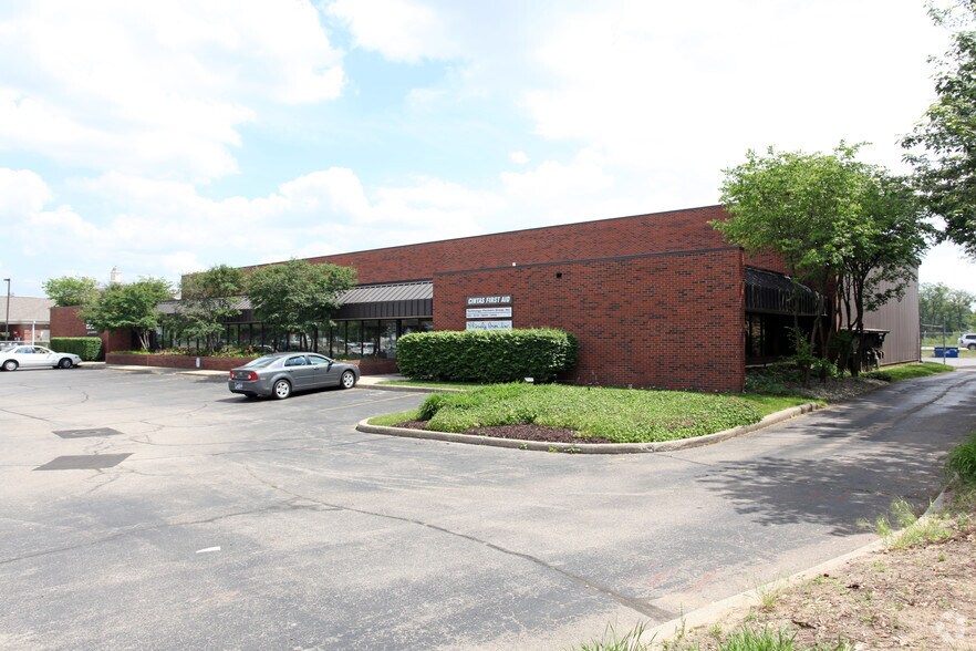 88 54th St SW, Grand Rapids, MI à louer - Photo principale – Image 1 sur 9