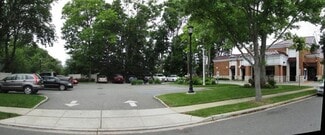 Plus de détails pour 4050 Merrick Rd, Seaford, NY - Local commercial à vendre