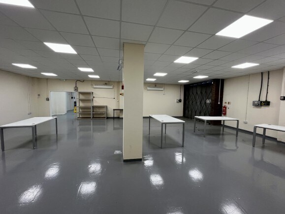 Airport Service Rd, Portsmouth à louer Photo intérieure– Image 1 sur 8