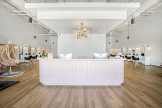 449 S Loop 336 W, Conroe, TX à louer Photo intérieure– Image 1 sur 15