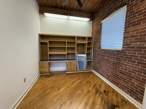 1314 Lincoln St, Columbia, SC à louer Photo intérieure– Image 1 sur 3
