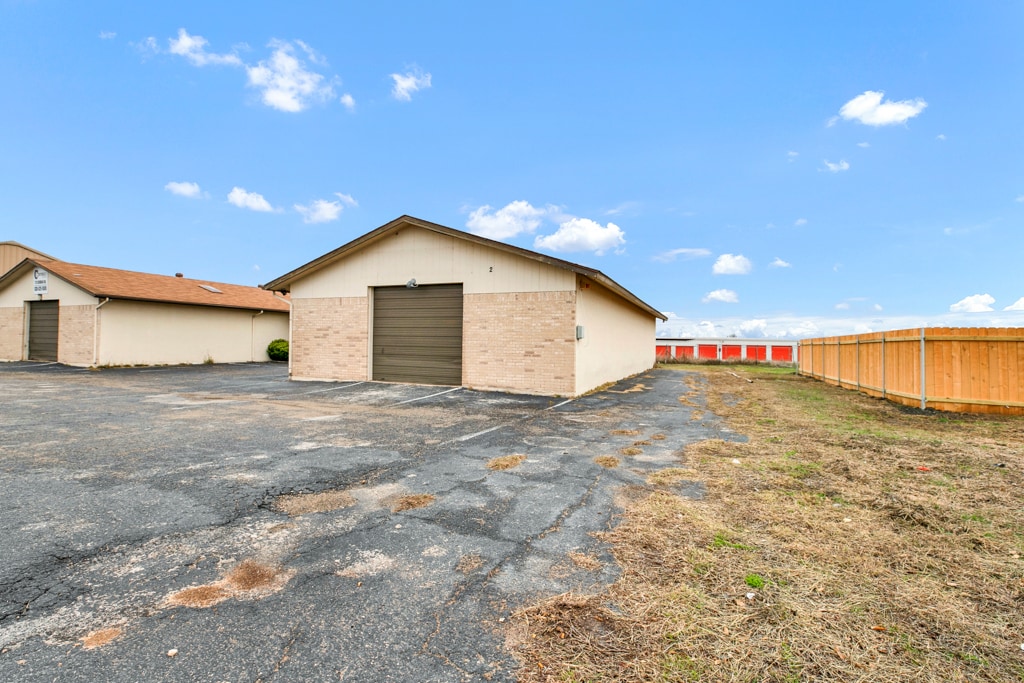 218 Deborah Dr, New Braunfels, TX à louer Photo intérieure– Image 1 sur 16