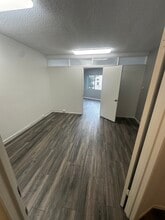 11608-11614 Chayote St, Los Angeles, CA à louer Photo intérieure– Image 1 sur 8