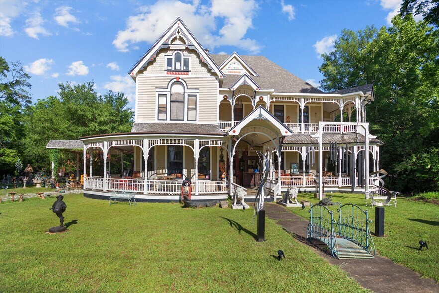 310 N Mound St, Nacogdoches, TX à vendre - Photo de l’immeuble – Image 2 sur 50