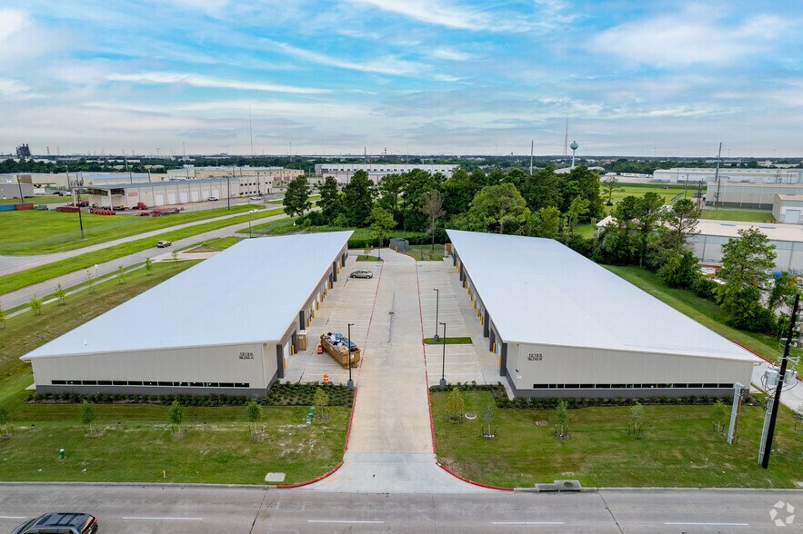 12155 Cutten Rd, Houston, TX à louer - Aérien – Image 3 sur 15