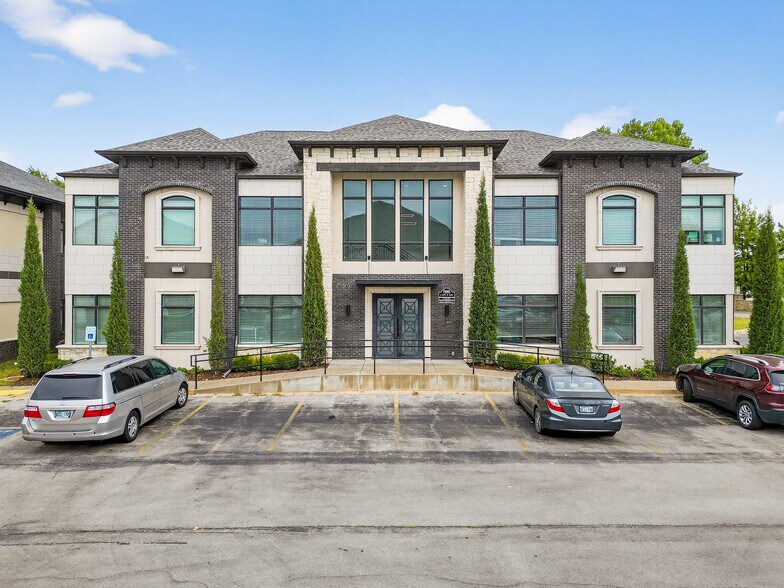 7806 E 108th St S, Tulsa, OK à vendre - Photo de l’immeuble – Image 2 sur 27