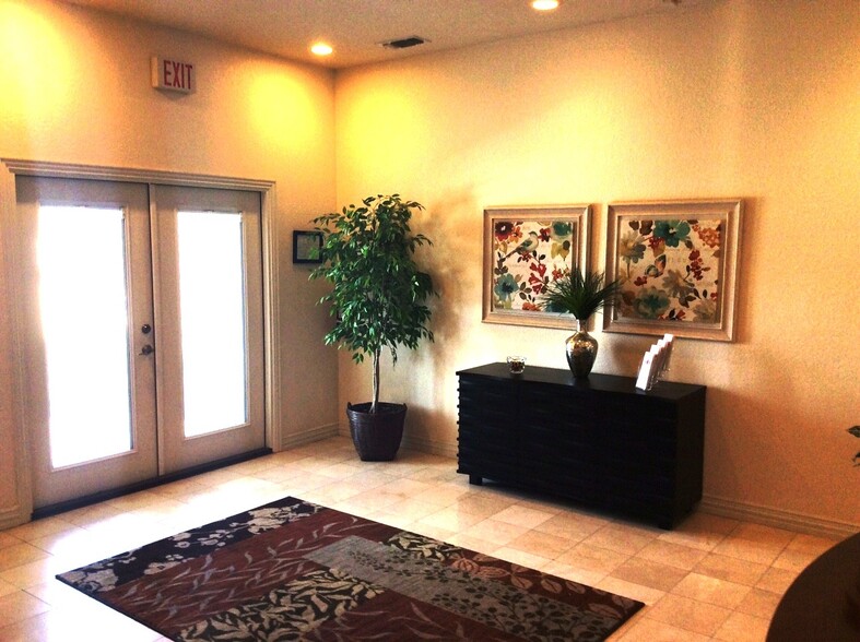 1005 Glade Rd, Colleyville, TX à louer - Photo intérieure – Image 3 sur 4