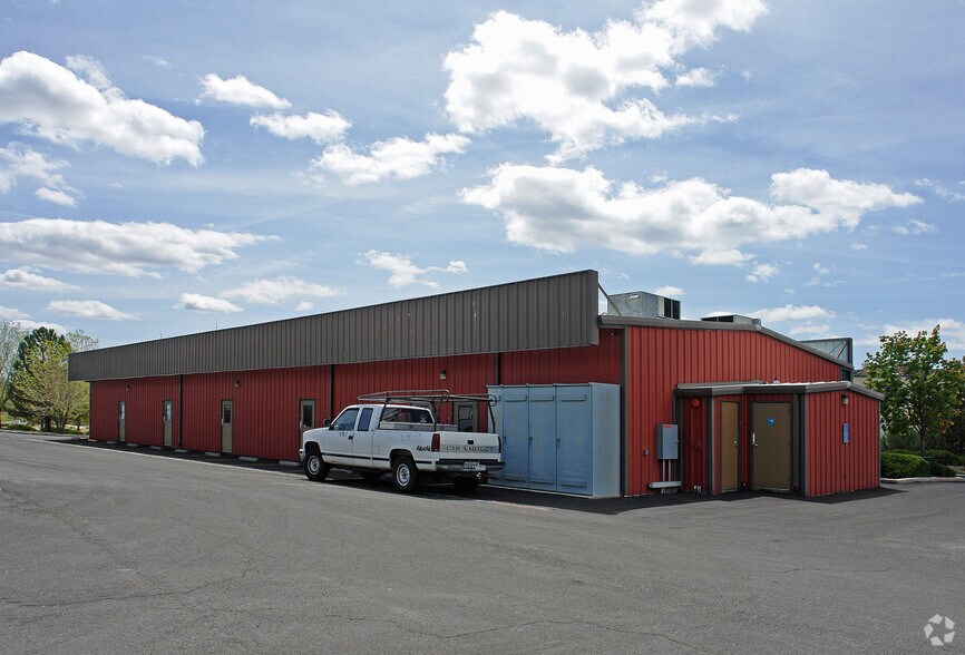 405 Western Rd, Reno, NV à louer - Photo principale – Image 1 sur 3
