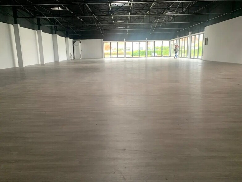 Local commercial dans Marsannay-la-Côte à louer - Photo intérieure – Image 3 sur 4