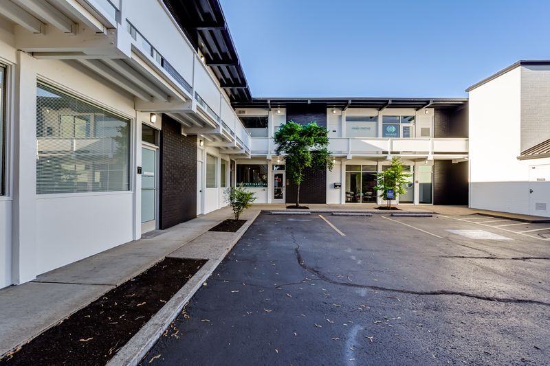1445 Willamette St, Eugene, OR à louer - Photo de l’immeuble – Image 3 sur 13