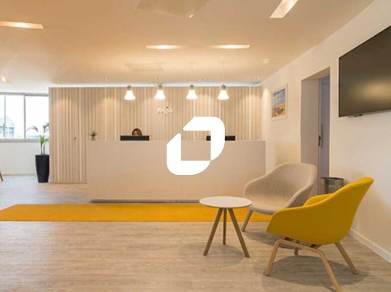 Bureau dans Mérignac à louer - Hall d’entrée – Image 3 sur 7