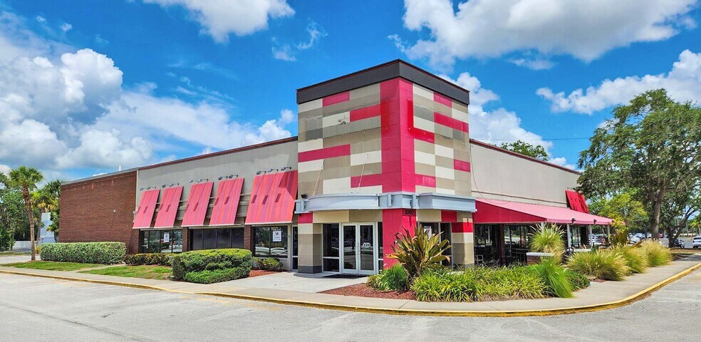 1900 Evans Rd, Melbourne, FL à louer - Photo de l’immeuble – Image 2 sur 2