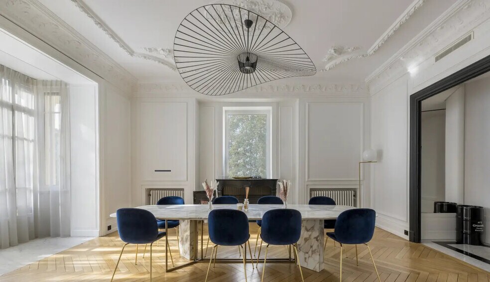 Bureau dans Paris à louer - Photo de l’immeuble – Image 2 sur 5