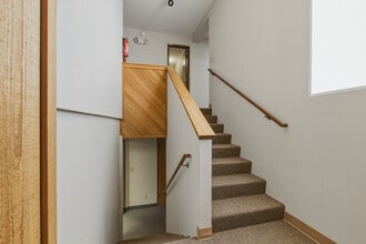 30470 SW Parkway Ave, Wilsonville, OR à louer Photo intérieure– Image 1 sur 17