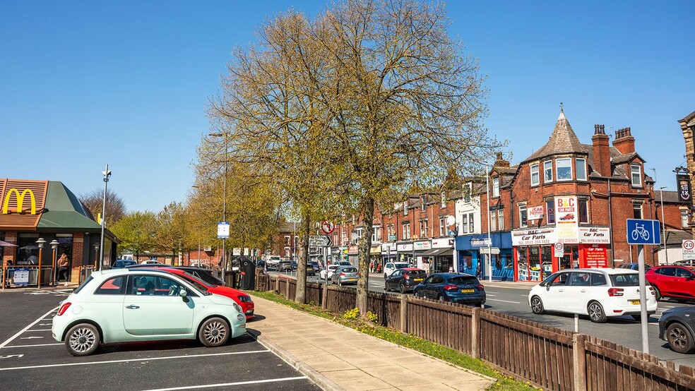 368-370 Kirkstall Rd, Leeds à vendre - Photo de l’immeuble – Image 3 sur 8