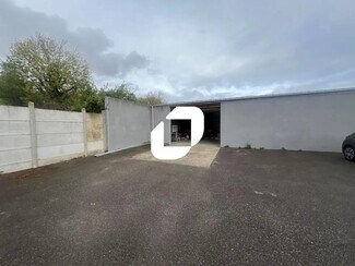 Plus de détails pour Local d'activités à louer