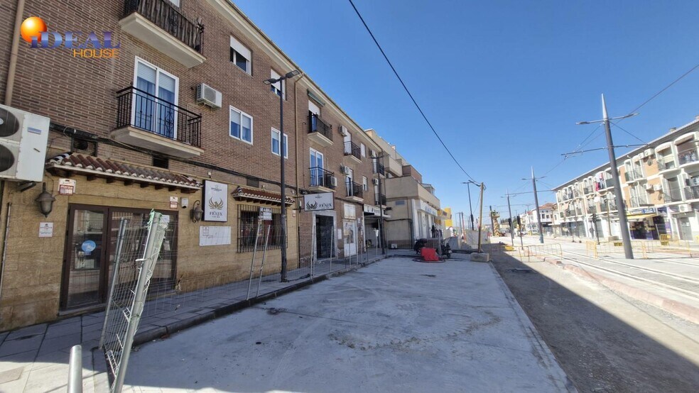 Poniente, 37, Armilla, Granada à louer - Photo de l’immeuble – Image 3 sur 18