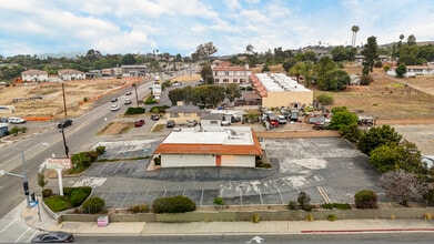 1825 E Vista Way, Vista, CA - Vue aérienne vue de carte - Image1