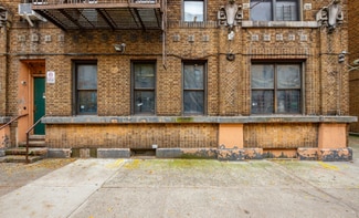 Plus de détails pour 666 W 162nd St, New York, NY - Local commercial à louer