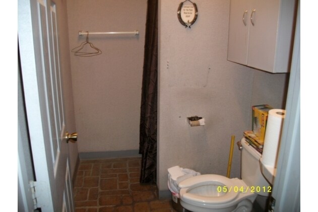 200 N Manthey St, Cleveland, TX à louer - Photo de l’immeuble – Image 2 sur 6