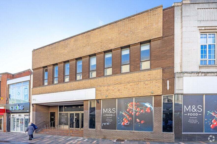 9-17 Queen St, Barnsley à louer - Photo de l’immeuble – Image 2 sur 2