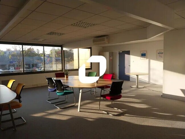 Plus de détails pour 2 Rue Du Wattman, Orvault - Bureau à louer