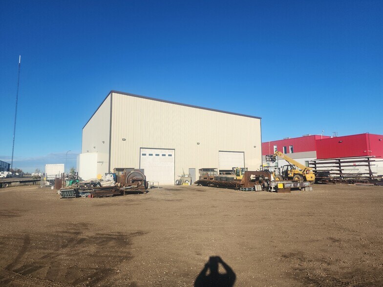 26904 Acheson Rd, Acheson, AB à vendre - Photo de l’immeuble – Image 3 sur 5