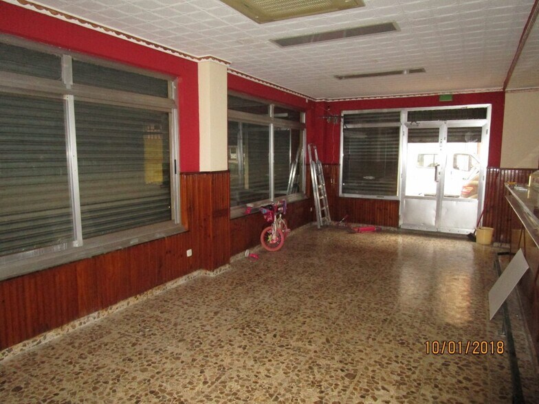 Local commercial dans Salamanca, Salamanca à louer - Photo de l’immeuble – Image 3 sur 11