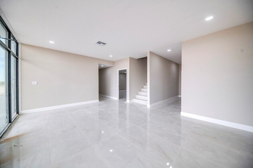 14480 W I-20, Odessa, TX à vendre - Photo intérieure – Image 2 sur 89