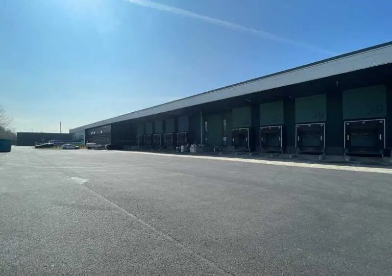 Industriel/Logistique dans Marly-la-Ville à louer - Photo de l’immeuble – Image 1 sur 1