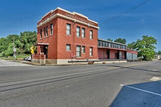 Plus de détails pour 214 S Austin St, Brenham, TX - Bureau/Local commercial à louer
