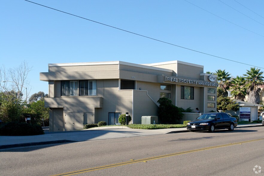 2575 Pio Pico Dr, Carlsbad, CA à louer - Photo de l’immeuble – Image 3 sur 3